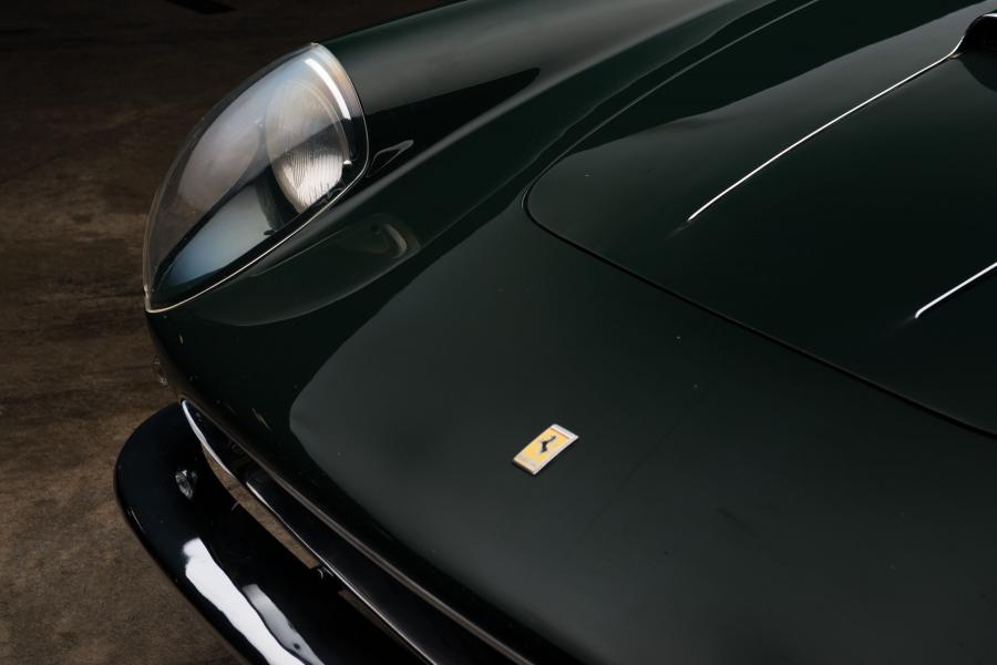 Детали экстерьера Ferrari 410 Superamerica Coupe (1305SA) 1959 года  (фото 26 из 27)